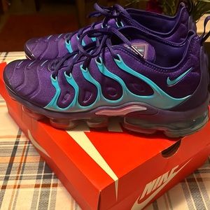 Nike Air VaporMax Plus Purple, Pink, Light Blue size 12